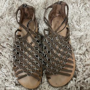 Jeffrey Campbell Flat sandal size 6